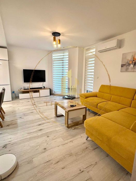 Дава се под наем Тристаен апартамент в Варна, Бриз - 100 кв.м за 1500 € - Снимка #1