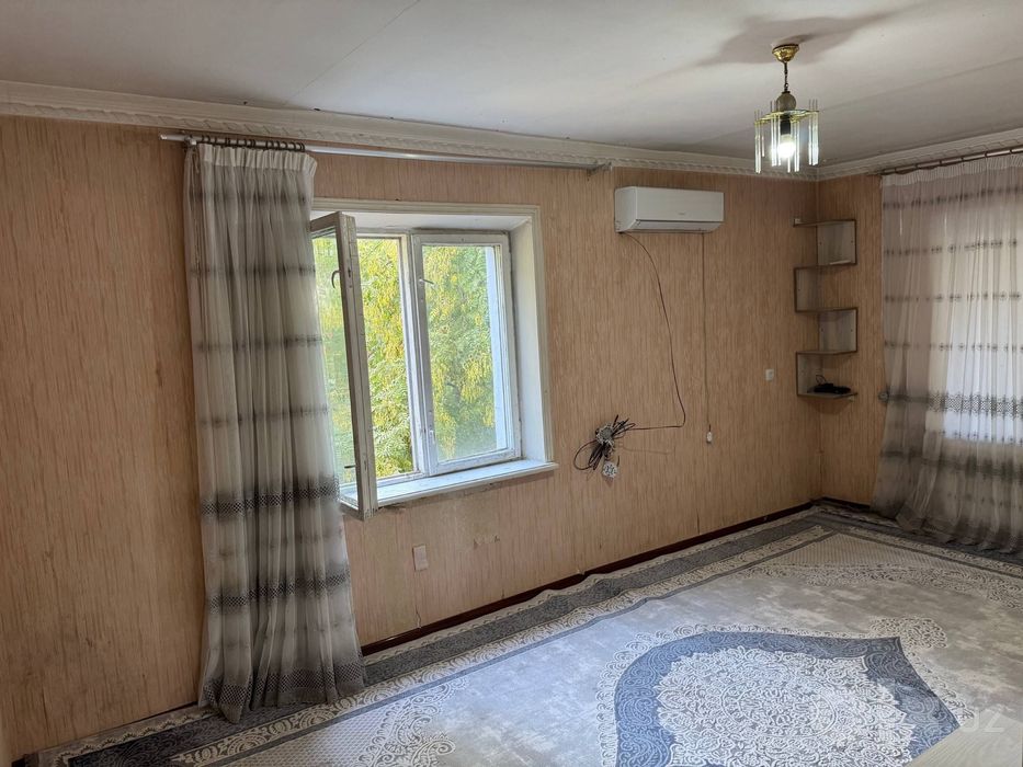 Чиланзар 23 1/3/5 кирпич 2/6 балкон