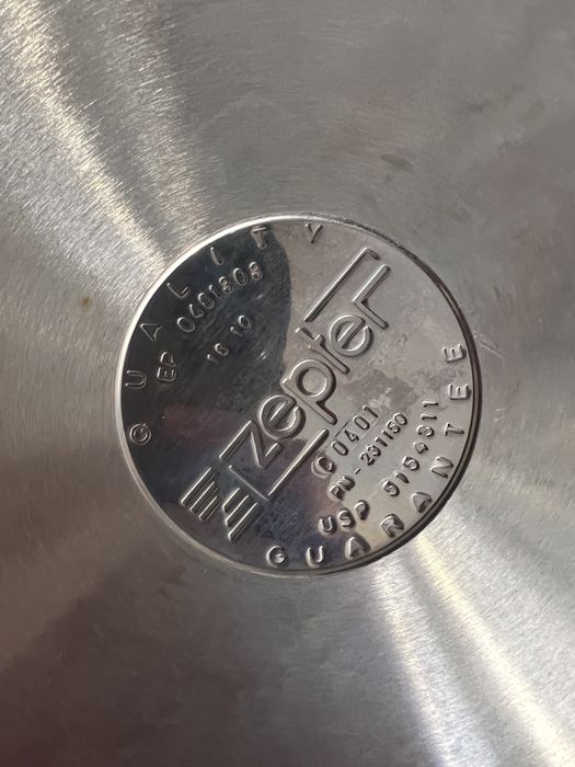 Овальная кастрюля Zepter