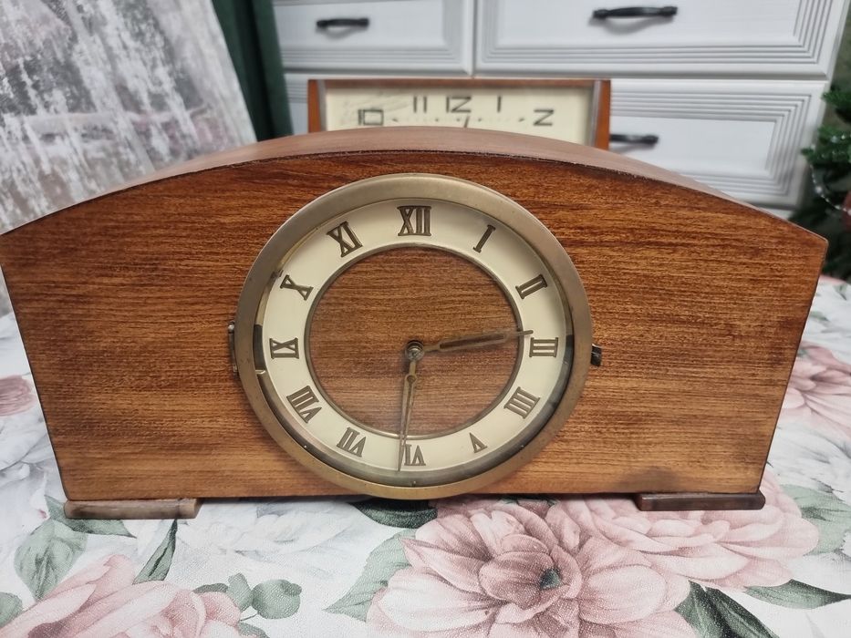 Часы настольные каминные