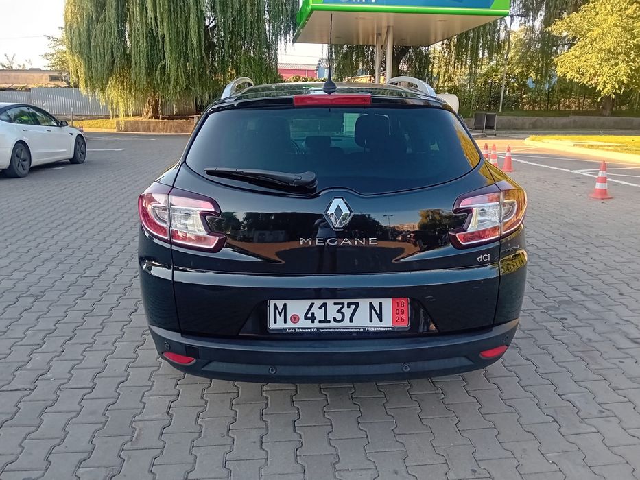 RENAULT Megane 2012 — imagine 2