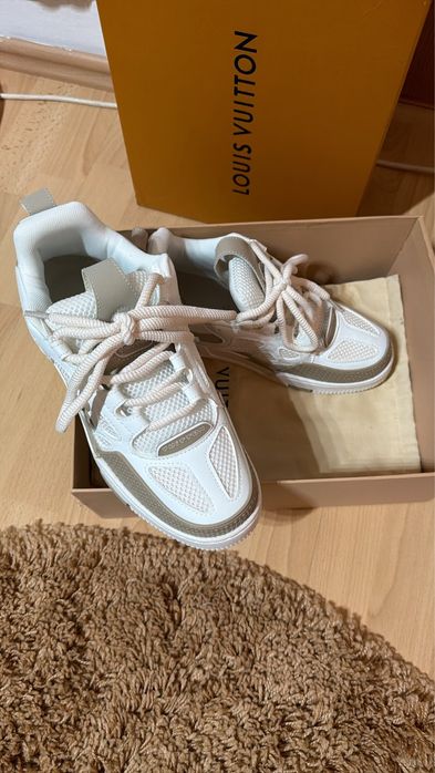 Lv skate crem.
