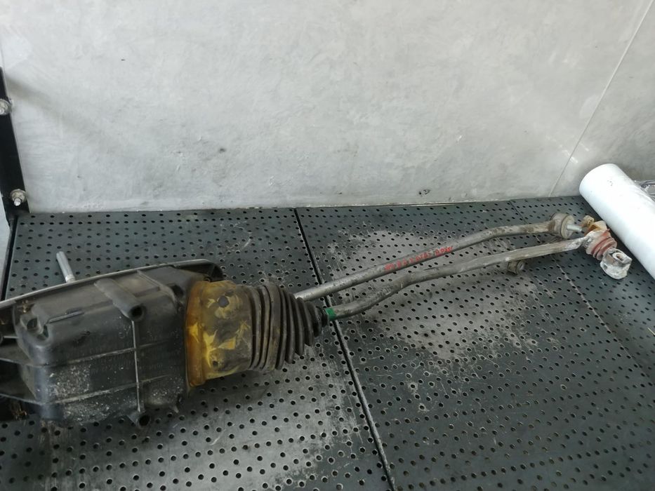 timonerie 2.0 tdi bpw audi a4 b7 6 trepte 8e0711025