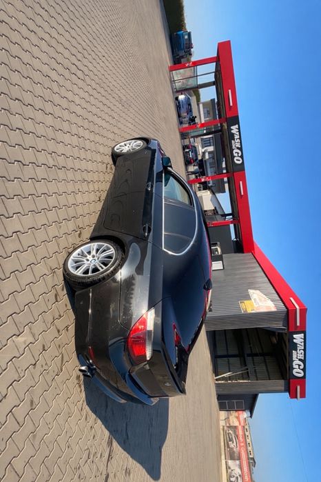Vand bmw e60 525d 177cp dusa la 270+