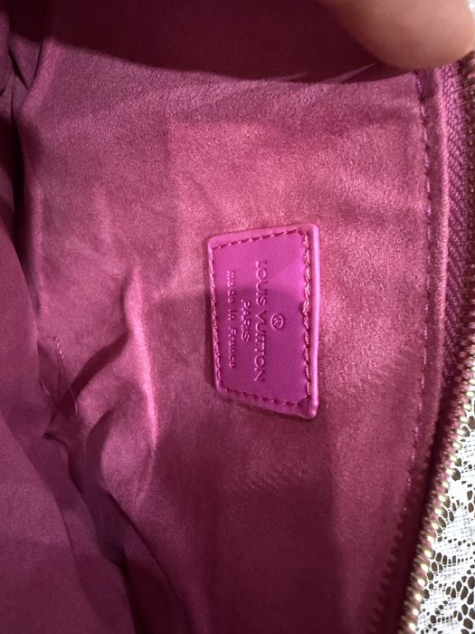 Малка чантичка louis vuitton