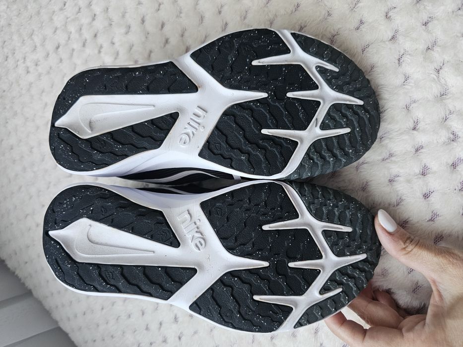 Оригинални маратонки Найк