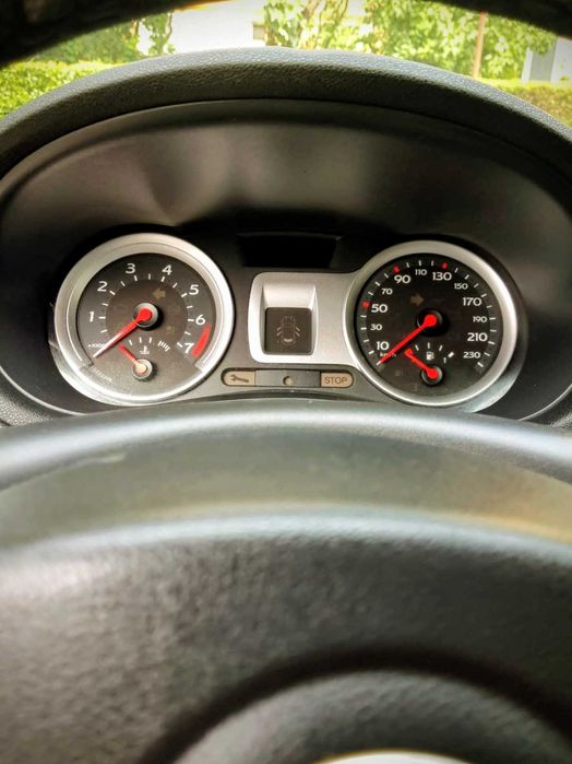 Renault Clio 3 - 1.2 16V - 2008 -