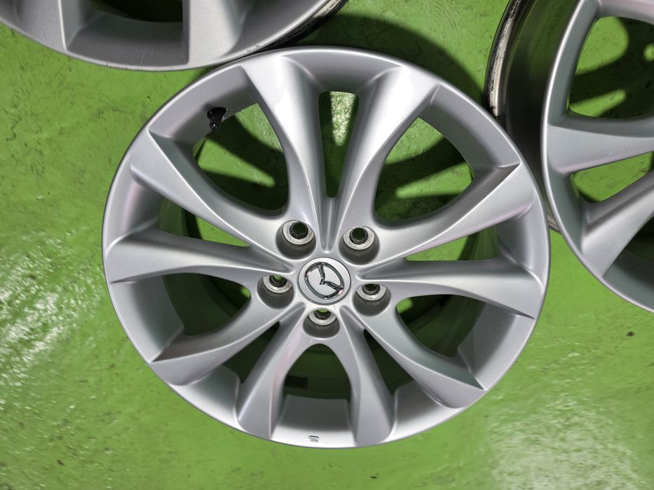 17 5x114.3 Mazda лети джанти 5х114.3 мазда