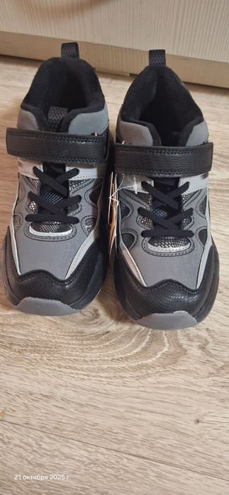 Обувь на мальчика новые