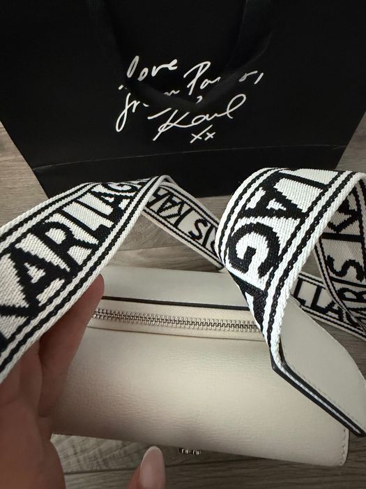 Karl Lagerfeld чанти