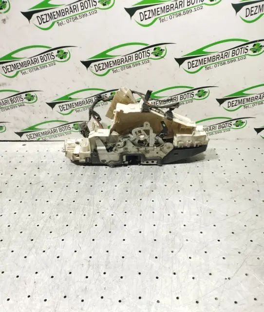 Broasca usa spate stanga Mercedes-Benz S-Class 2005