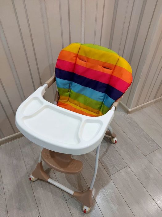 Стульчик для кормления детский