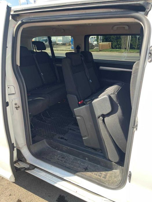 Opel Vivaro , 8+1, , Zafira Life/Proace / Traveller/ Jumpy