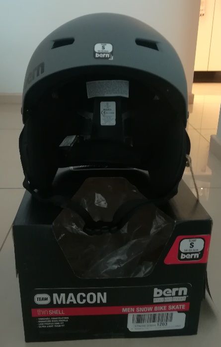 Нова мъжка-дамска каска-шлем за ски/сноуборд/колело Bern,54-55.5cm