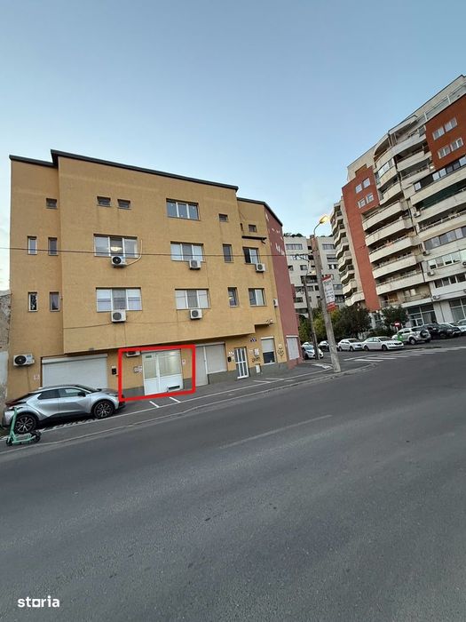 Spațiu comercial 82 mp, stradal, renovat –Str. Uranus, lângă Catedrală