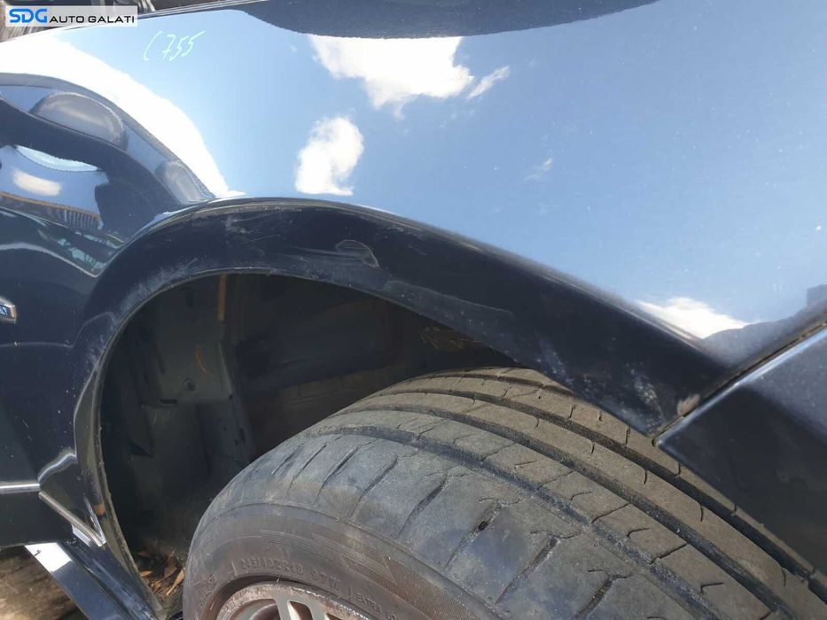 Aripa Dreapta Fata Mercedes Clasa E Class W212 2009 - 2016 Culoare C755 [LC1919]