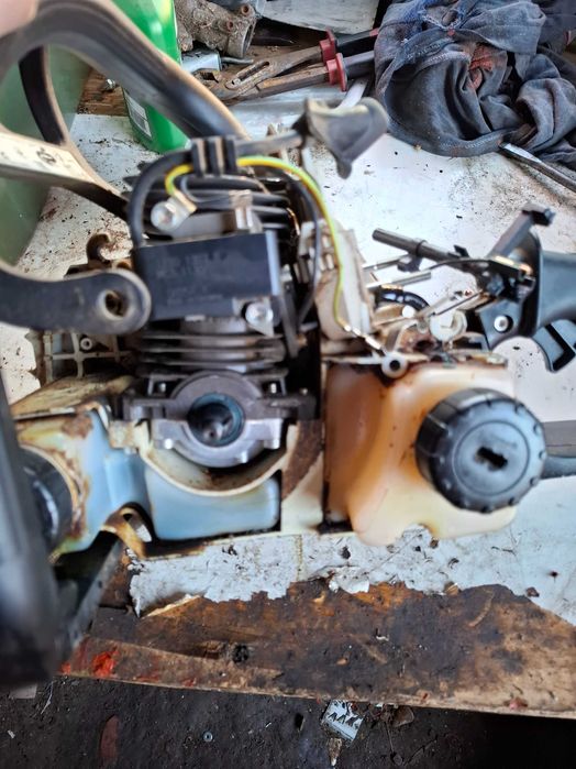 Repar Drujbe si Motocoase