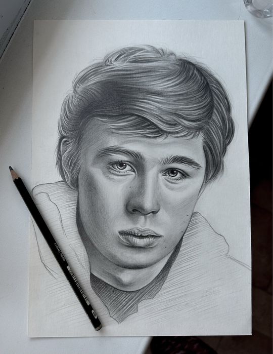 Реалистичные портреты карандашом