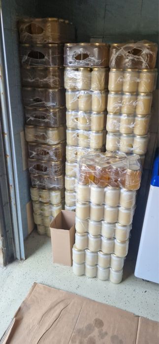 Miere 100%naturara , se vinde angro la 20 lei kg