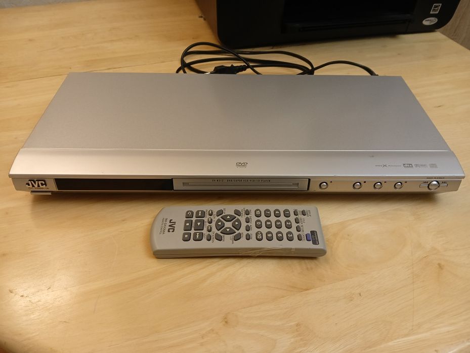 JVC XV-N212 DVD Player