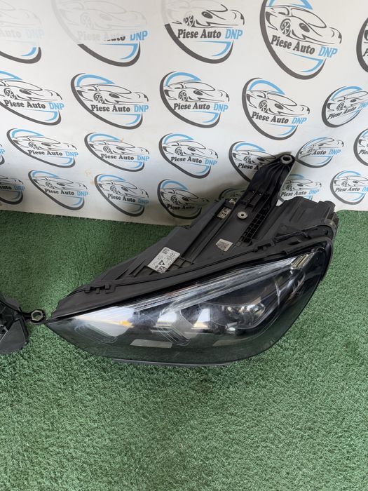 Far stanga dreapta Mercedes GLE W167 Multibeam