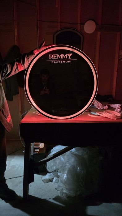 Зеркала  с Патсвиткой     24/7