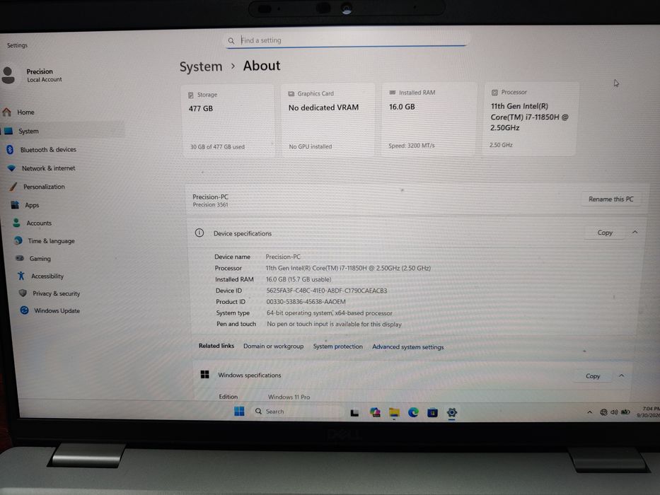 Laptop DELL Precision 3561