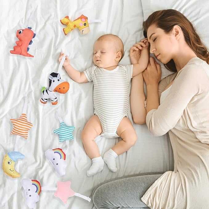 Carusel bebe patut, jucarie interactiva, cu 3 figurine, 7 melodii,