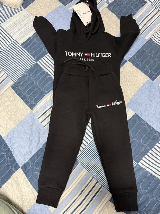 Продам костюм оригинал