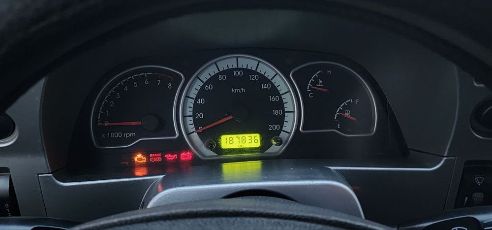 Nexia 2 radnoy kraska toza