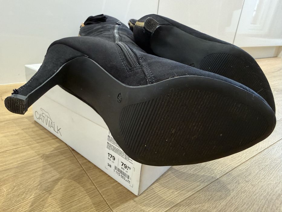 Велурени ботуши над коляното, 38 номер