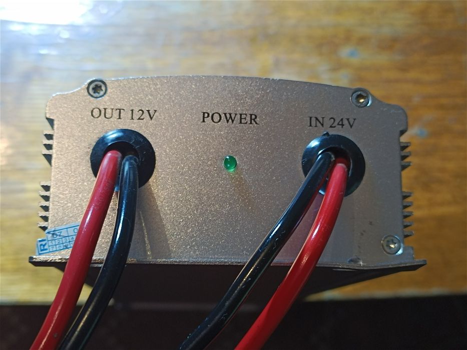 Инвертор с 24в на 12в 30ампер