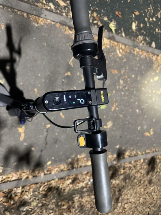 Продается электро самокат Ninebotg30max