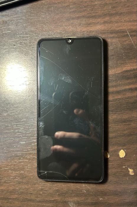 Самсунг А41 торг не большой