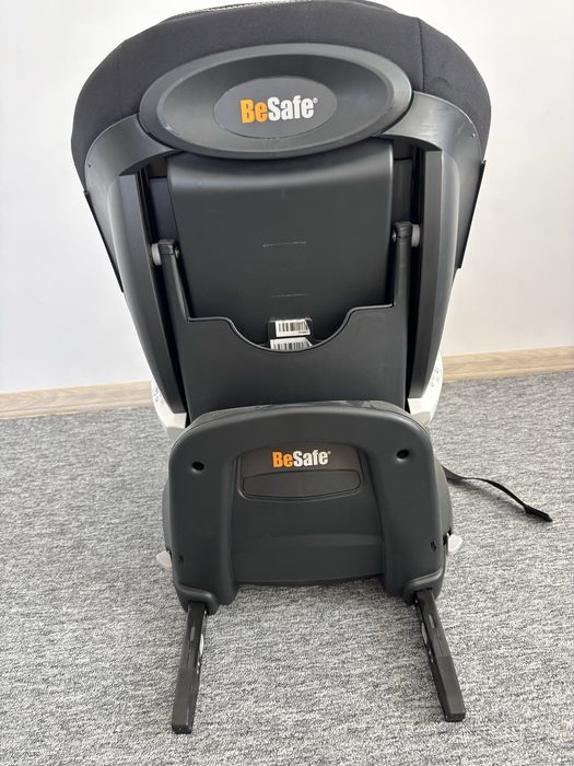 Scaun auto BeSafe iZi Turn i-Size cu ISOFIX, rotativ 360°