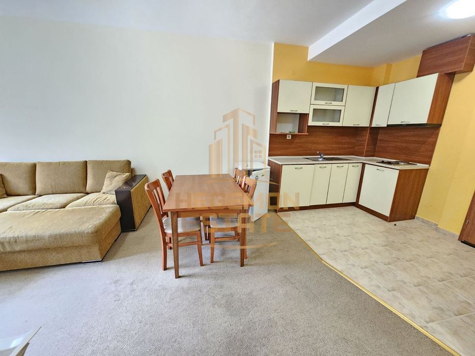 Продава се Едностаен апартамент в к.к. Златни пясъци - 63 кв.м за 1110 €/кв.м - Снимка #1