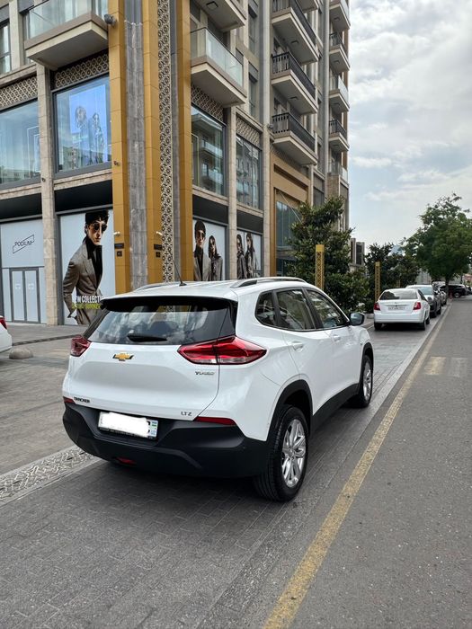 Tracker 2 - 2023 - LTZ - 25000 km