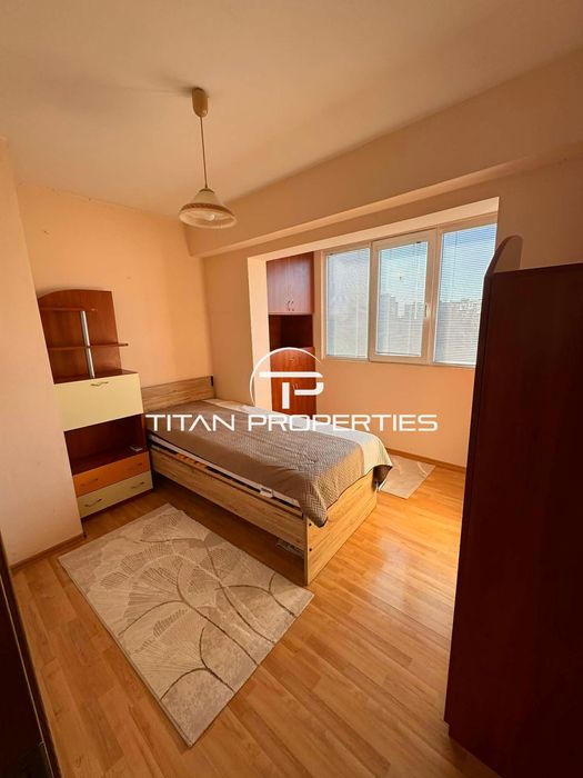 Тристаен апартамент, под наем, кв. Базар Левски