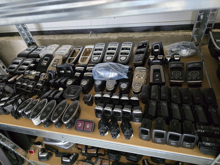 Панел бутони , копчета за стъкла, огледала Мерцедес/ Mercedes