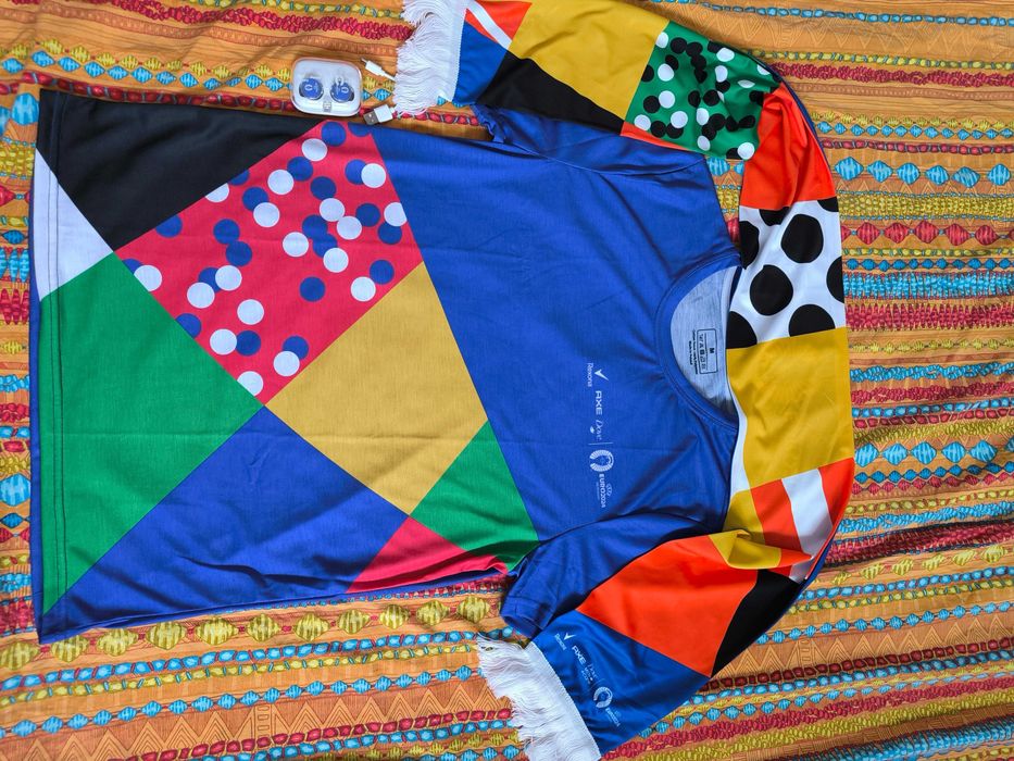 Kit suporter EURO 2024, tricou, căști, eșarfă, toate cu logo oficial