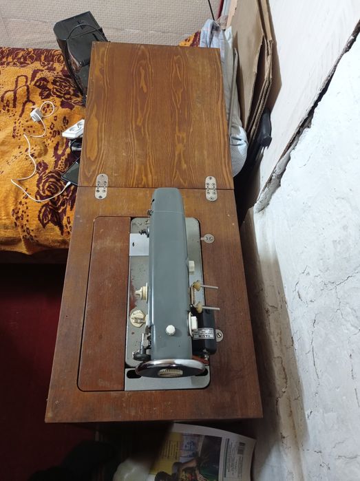 Продам швейная машинка электрический