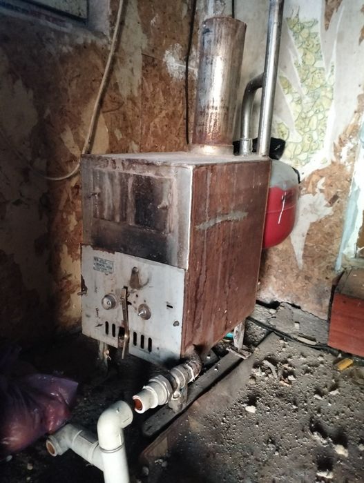 Продам газовую Печку