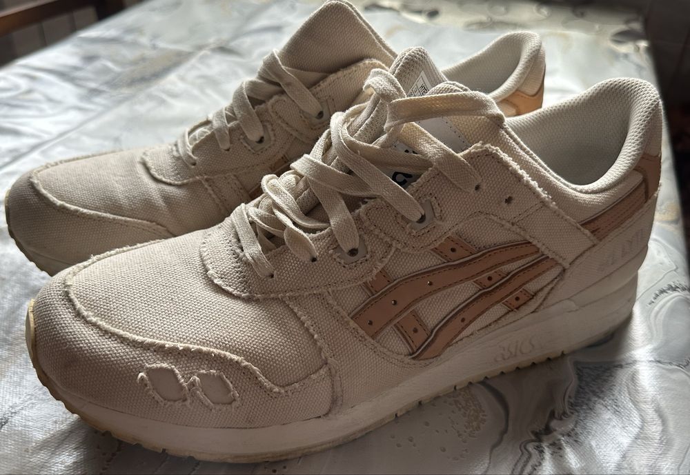 Оригинални обувки