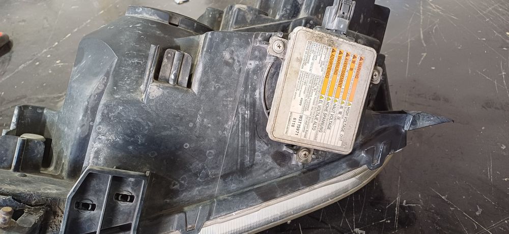 Фар за Гранд витара