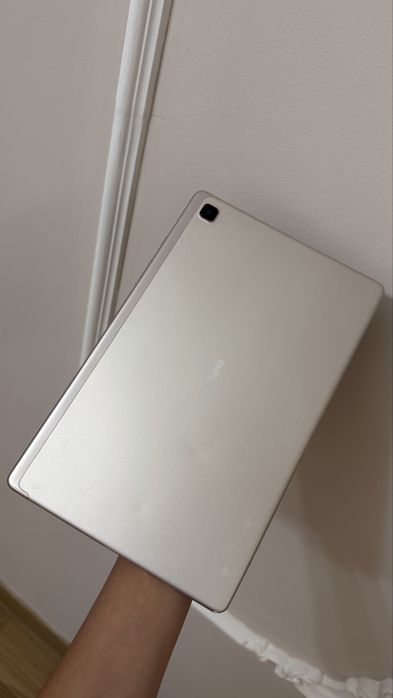 Планшет Samsung Tab a7