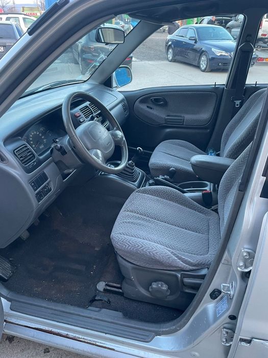 Grand vitara( fără rugina )