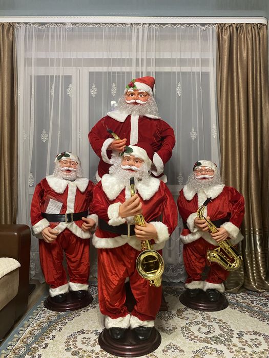 Фигурка Деда Мороза