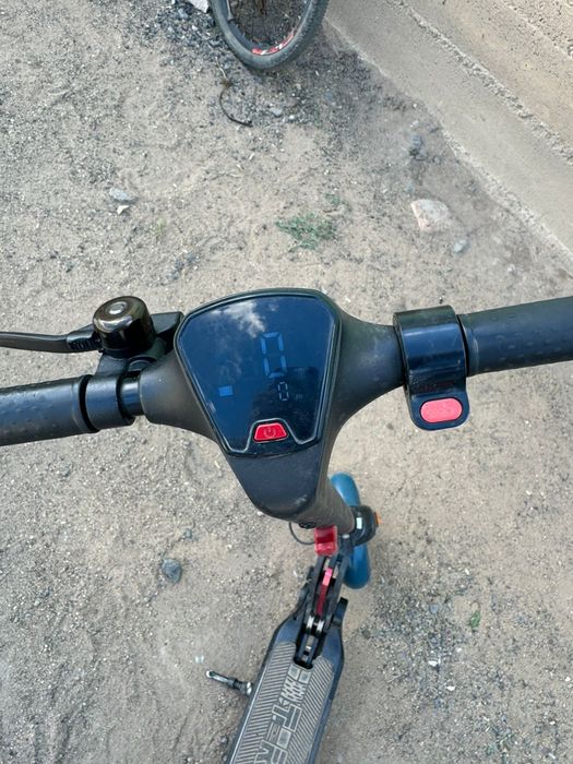 Электросамокат TRIBE