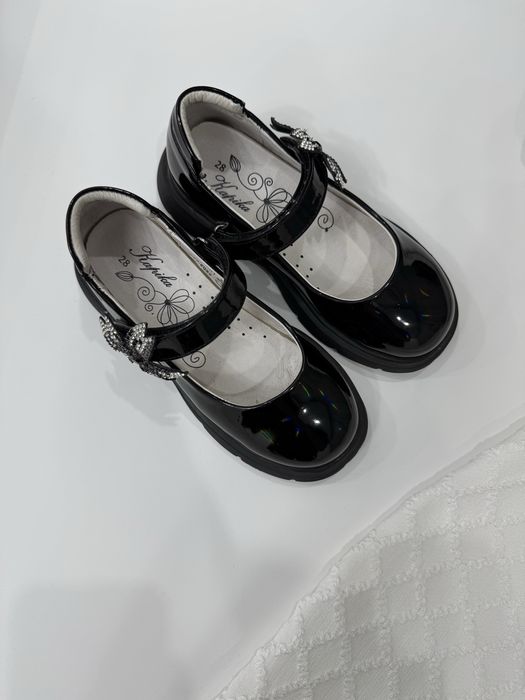 Туфли лаковые Kapika