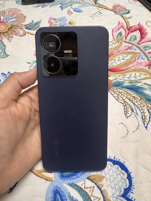 Продам vivo Y22.